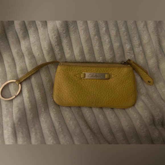 Cole Haan Pebbled Leather Card Holder Key
Chain Wristlet - Picture 6 of 8